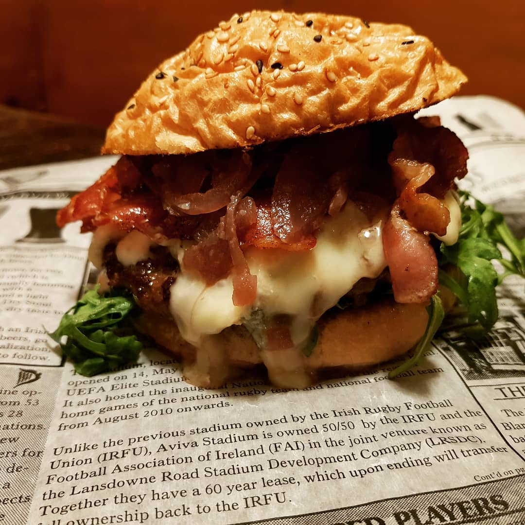 Burgerspecial: Blue Cheese Burger