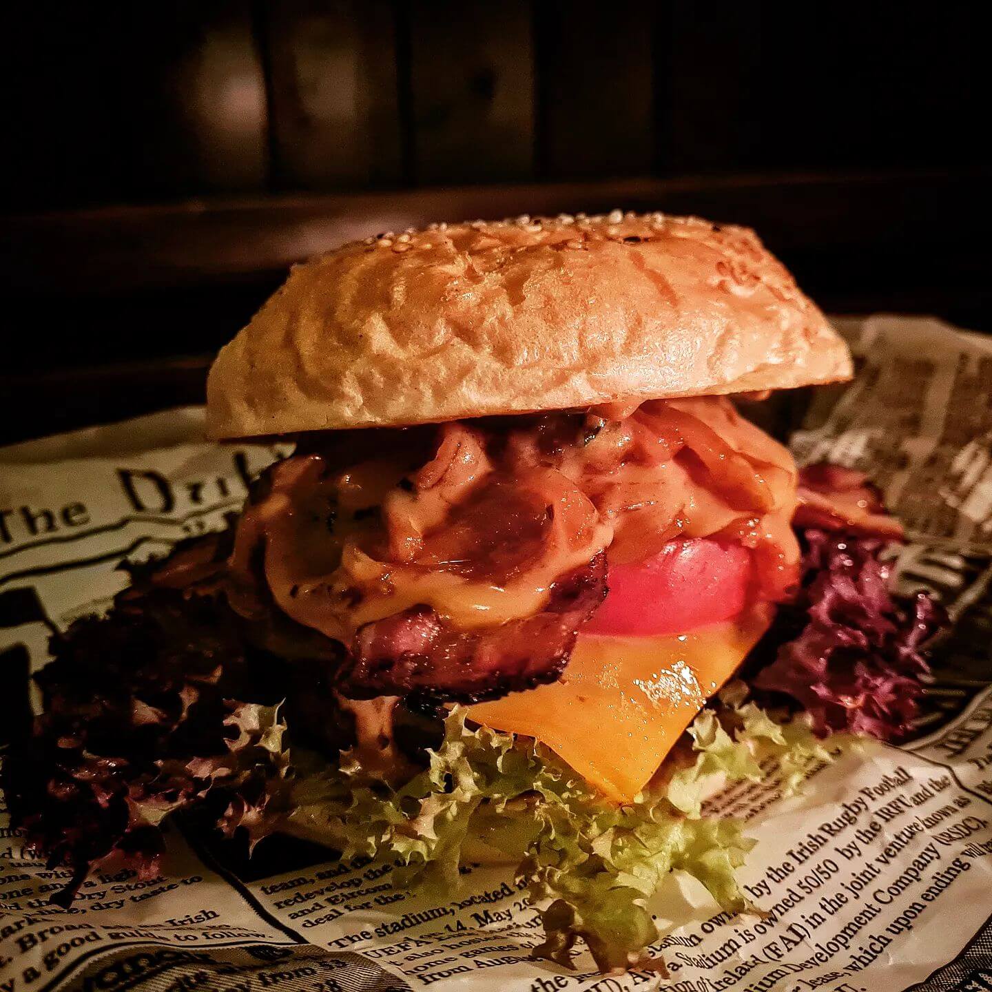 Unser aktuelles Burger Special: Der Guinness & Cheese Burger